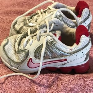 Size 9 Nike shoes